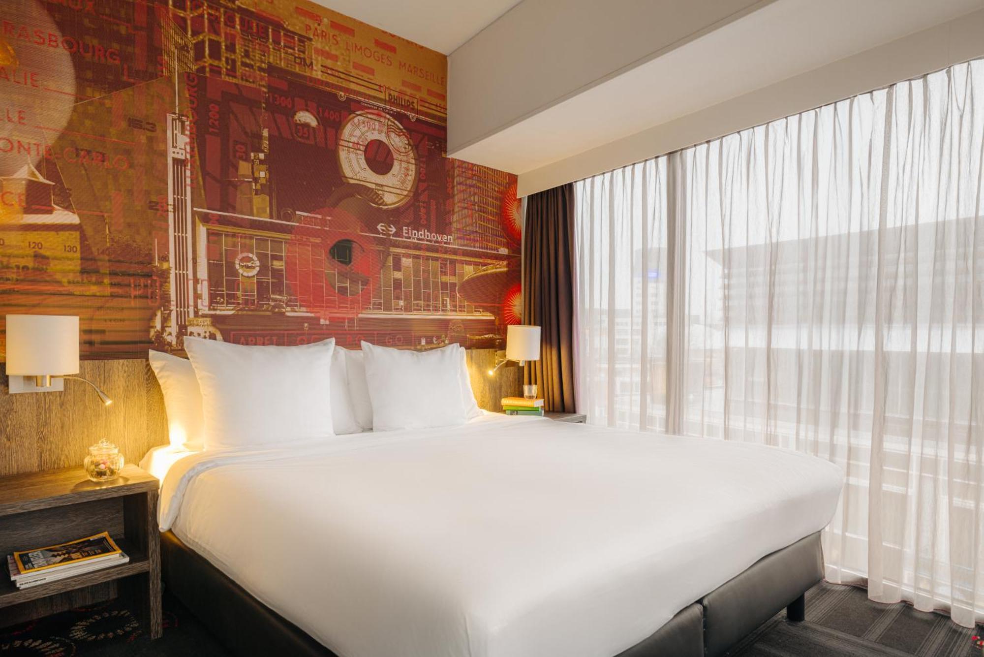 Leonardo Hotel Eindhoven City Center Former Crown Hotel المظهر الخارجي الصورة
