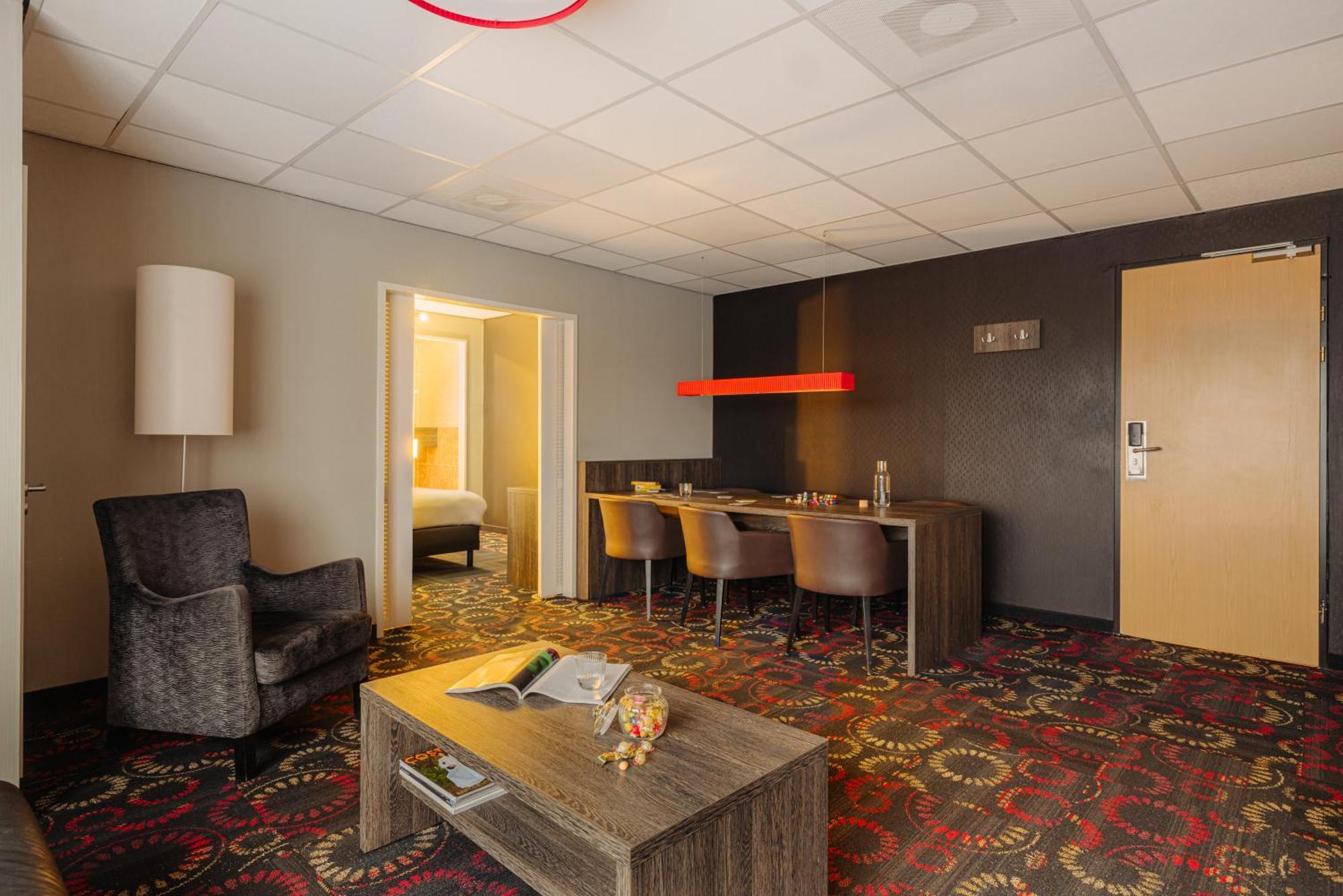 Leonardo Hotel Eindhoven City Center Former Crown Hotel المظهر الخارجي الصورة